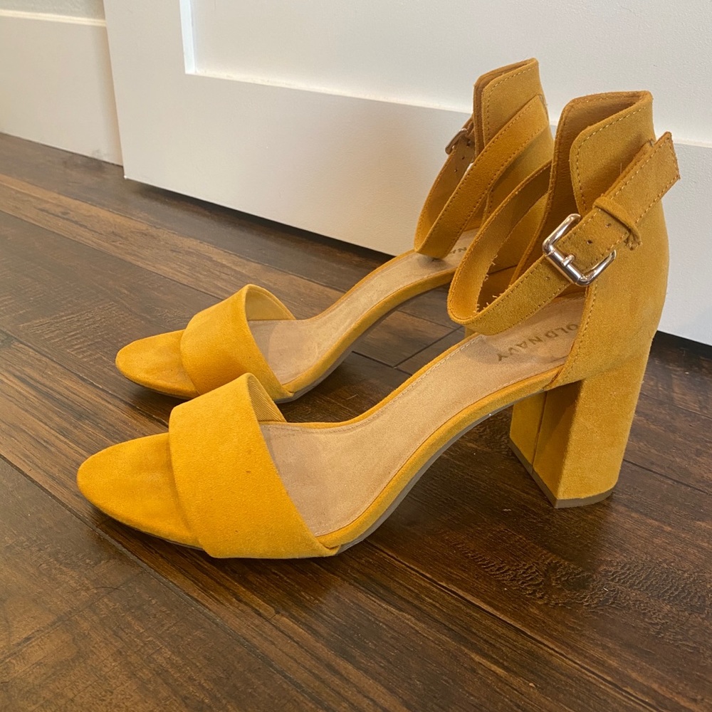 Mustard Heels